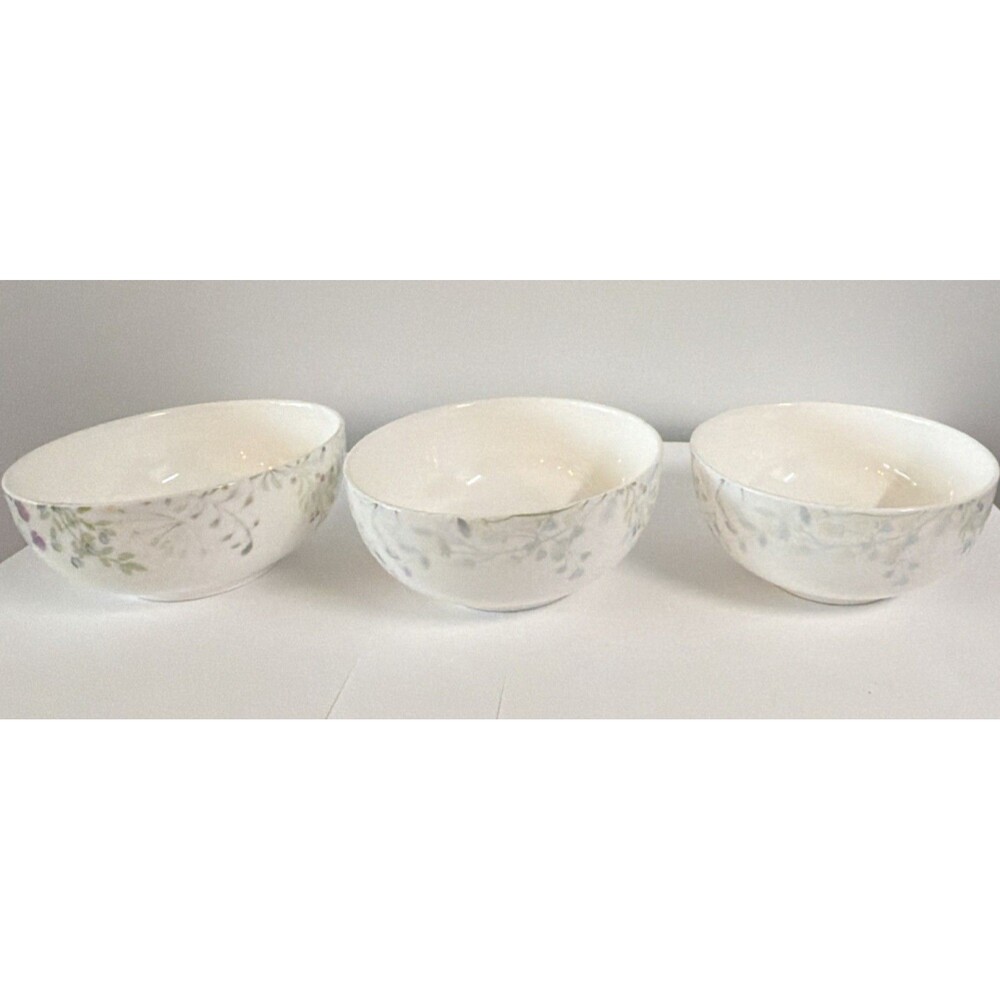 Mikasa Porcelain Floral 4.5” Round Shiny White Green Purple Set of 3